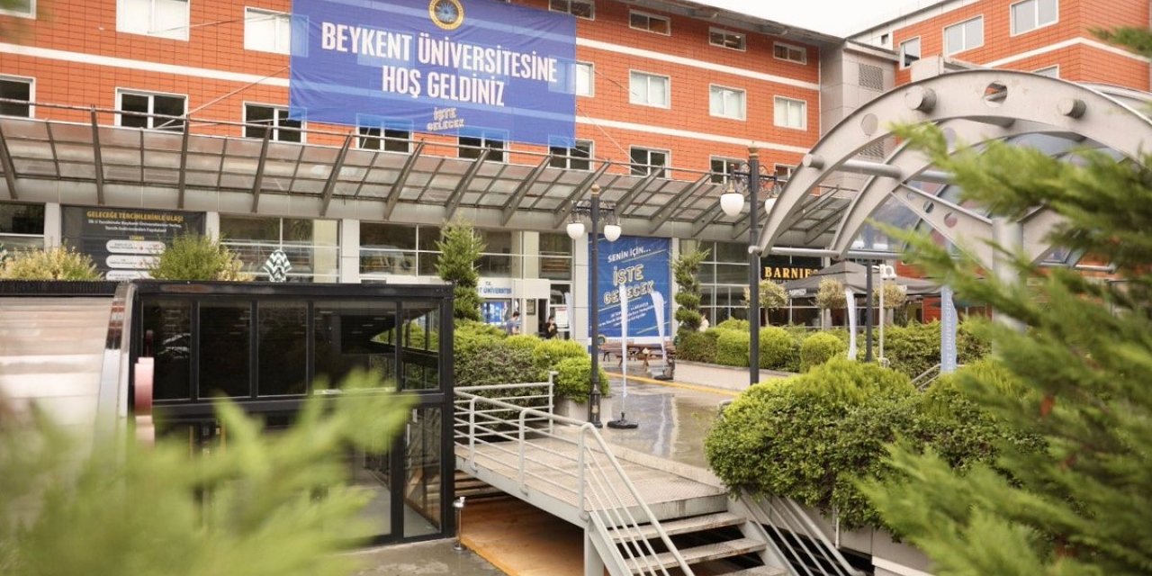 Üniversite son sınıf öğrencileri Amerika’da okuyabilecek