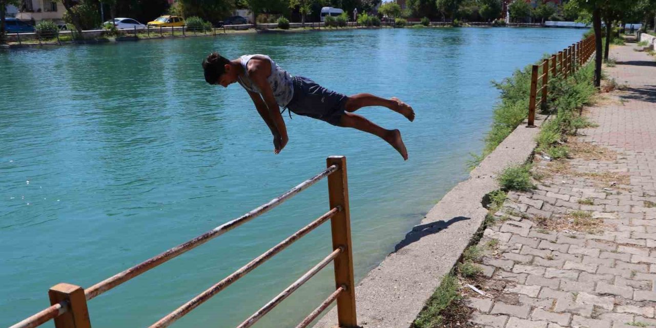 Uzmanı uyardı: "Çocukları 11.00 ile 14.00 arasında dışarı çıkarmayın"