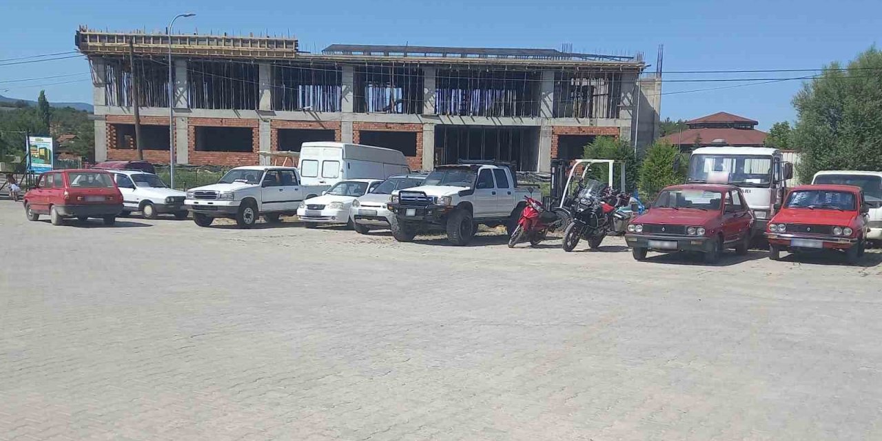 Gediz Emniyetinden araç dolandırıcılığı uyarısı