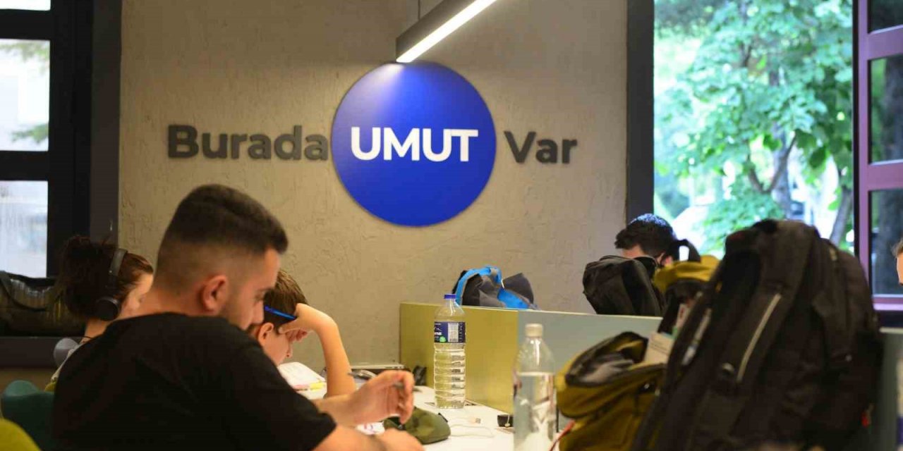 Sınava çalışan gençlere ’Yıldırım’ destek