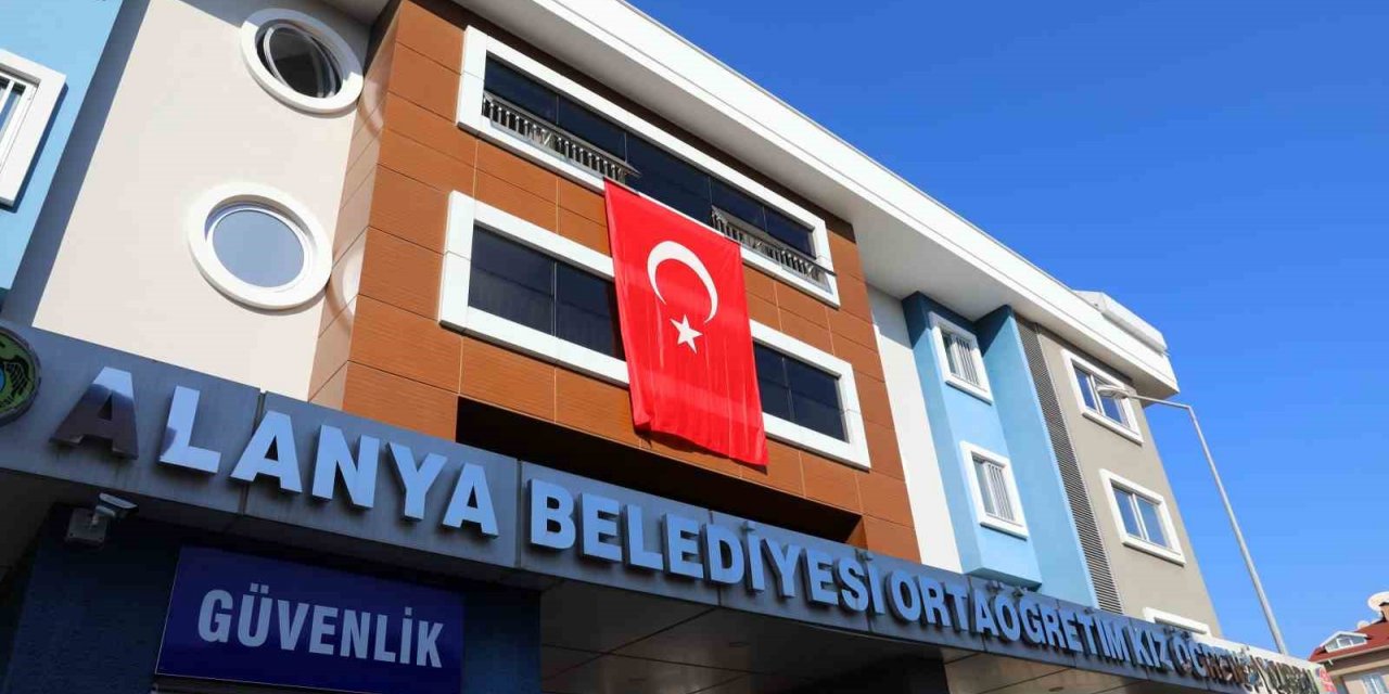 Oba kız öğrenci yurdunda kayıt dönemi başlıyor