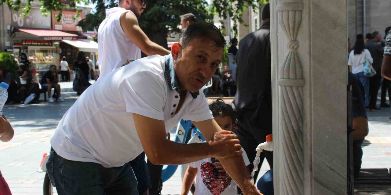 Kayseri’de termometreler 38 dereceyi gösterdi