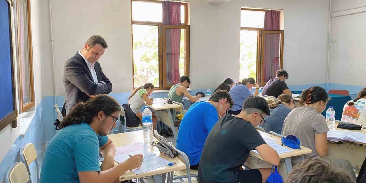 İl Müdürü Çay’dan Destekleme ve Yerleştirme kurslarına ziyaret