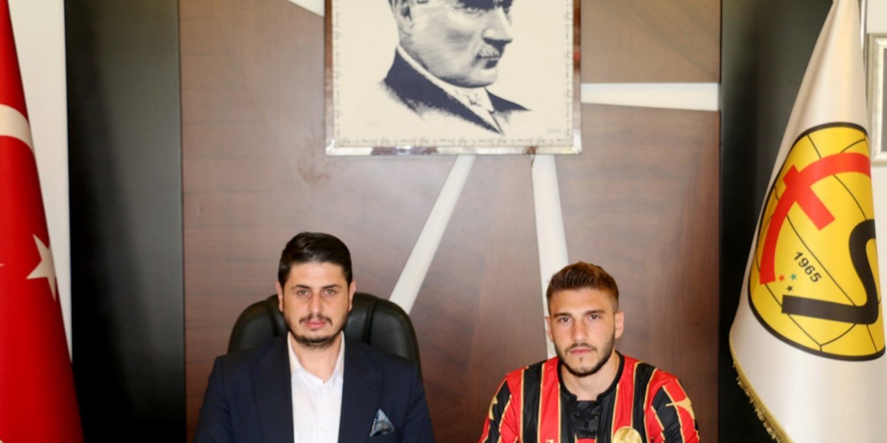 Eskişehirspor’a Alaçatıspor’dan orta saha transferi