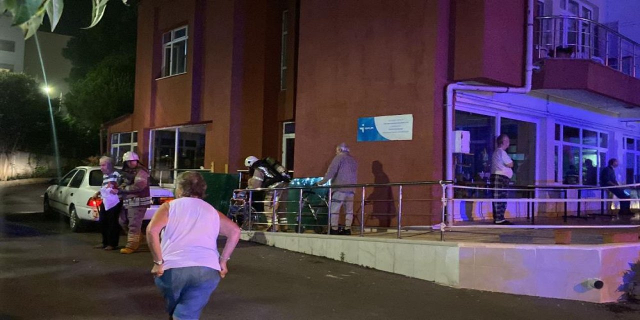 İstanbul'da yaşlı bakım ve rehabilitasyon merkezinde yangın çıktı! Tahliye ve müdahale sürüyor