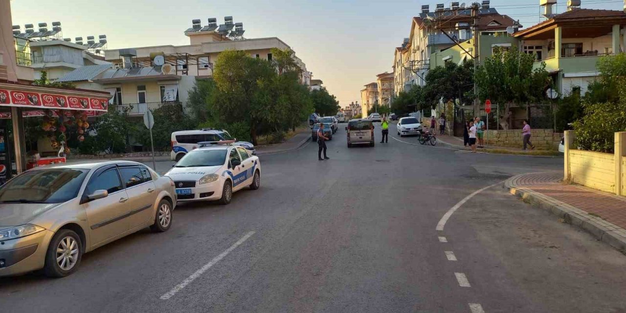 Sahte plakalı motosikletle kaza yaptı, 30 bin liraya yakın ceza yedi