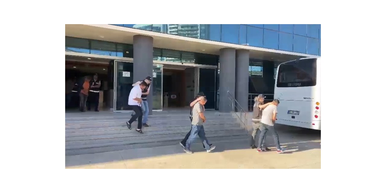 Bursa’da sahte belgeyle engelli raporu çıkaran dolandırıcılar kıskıvrak yakalandı