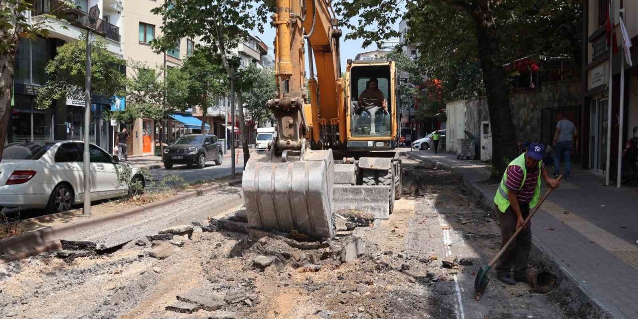Teyyareci Mehmet Ali Caddesi yenileniyor