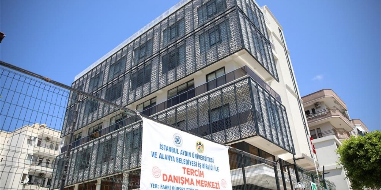 Fahri Gürses Etüt Kursu’nda ücretsiz tercih hizmeti