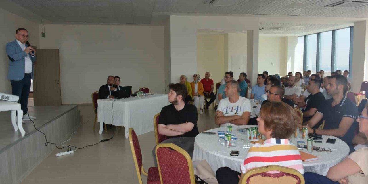 Lapseki’de e-Belediye Bilgilendirme Toplantısı yapıldı