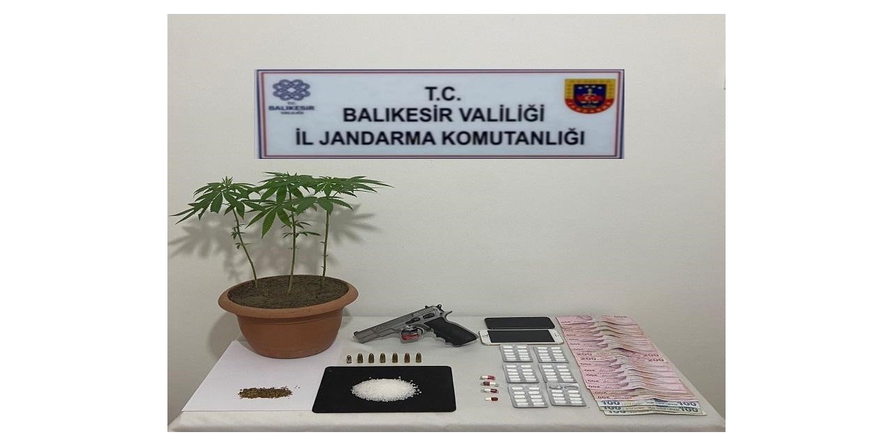 Balıkesir’de 2 şahsa uyuşturucu operasyonu