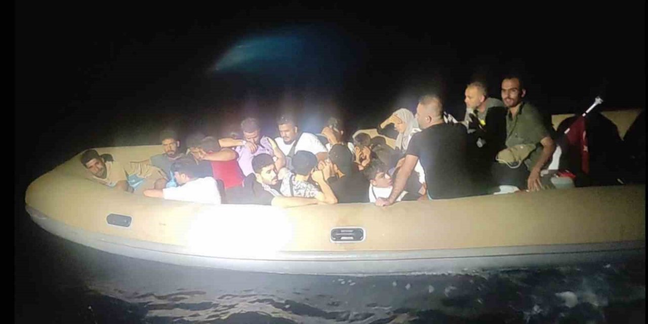 Fethiye’de 20 düzensiz göçmen yakalandı