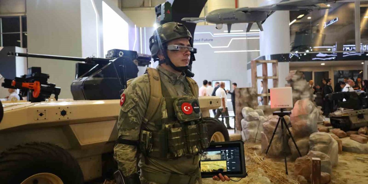 HAVELSAN’ın Cengaver sistemi “Dijital Asker” İDEF’te yoğun ilgi gördü