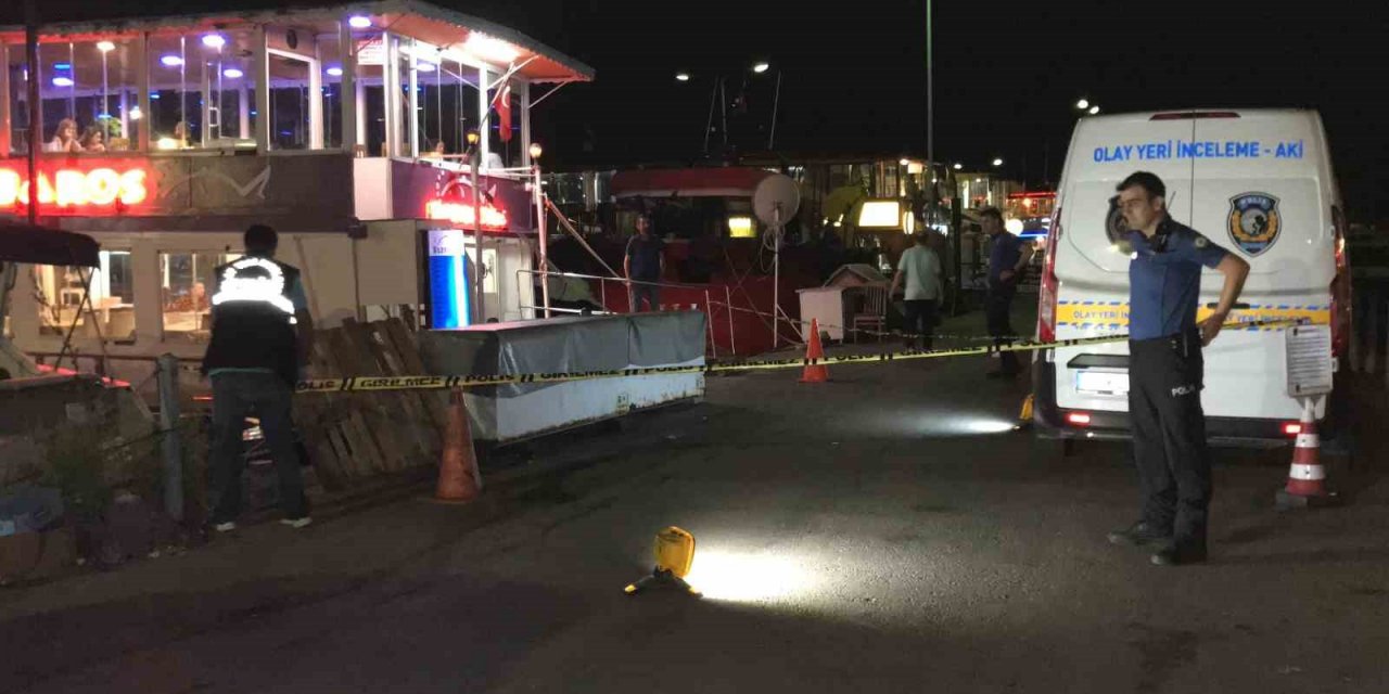 Sahilde arkadaşıyla yürüyen kadına silahla saldıran şahıs tutuklandı