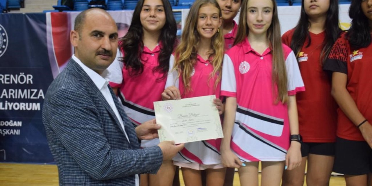 Badminton Çeyrek Final Müsabakalarına Bilecik ev sahipliği yaptı