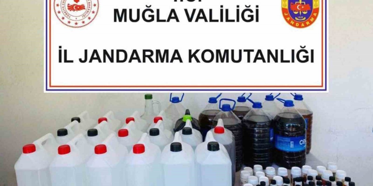 Fethiye’deki bir bara kaçak alkol operasyonu