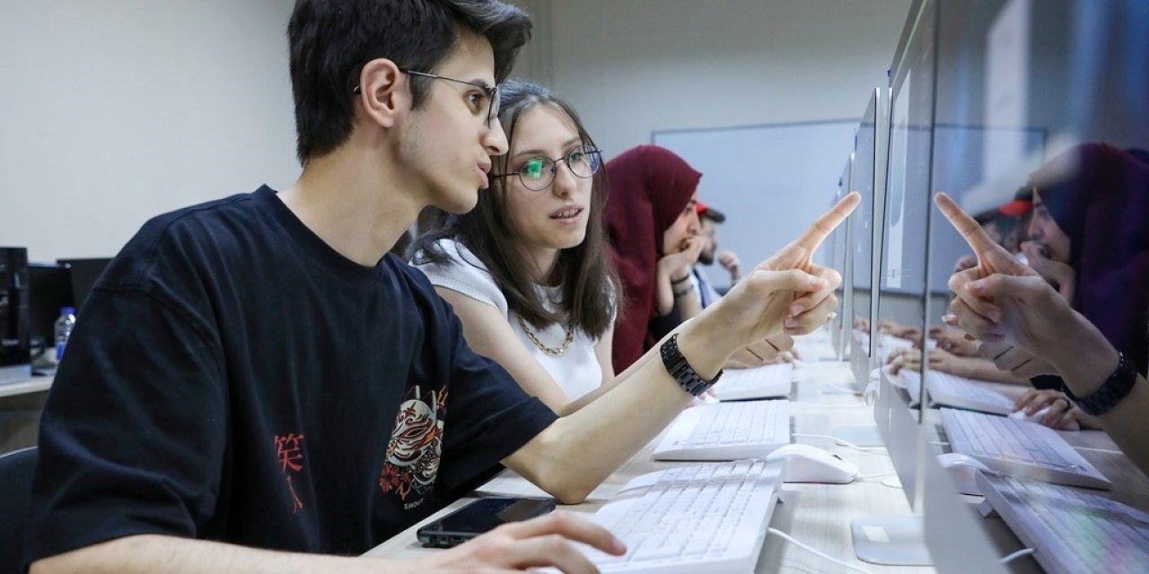 BARÜ 7 yılda 4 bin 590 basamak yükseldi