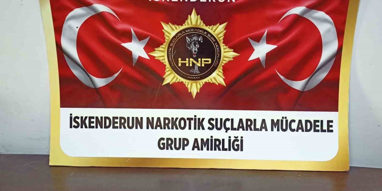 Hatay’da çadırda uyuşturucu satan 2 şüpheli yakalandı