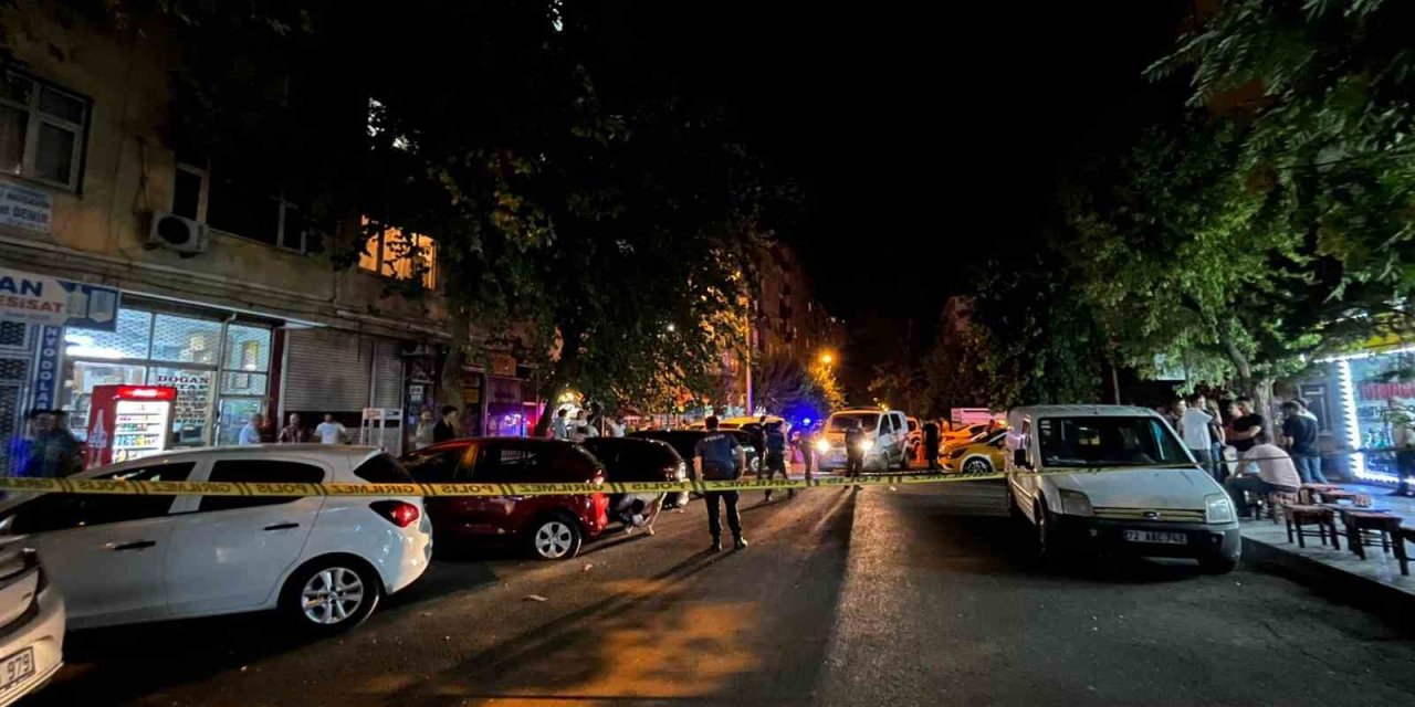 Diyarbakır’da otomobile silahlı saldırı