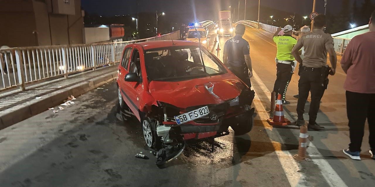 Kazada anne ve kızı yaralandı