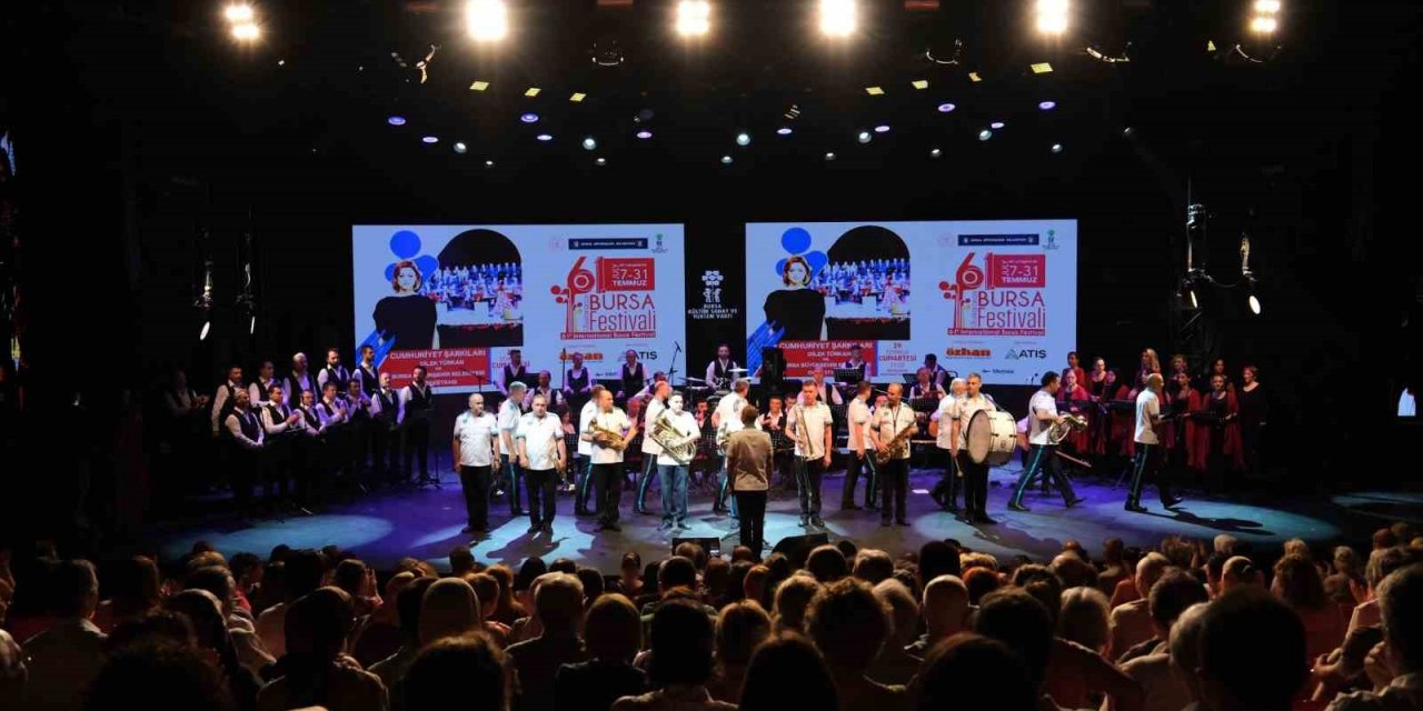 Festivalde 100. yıl coşkusu