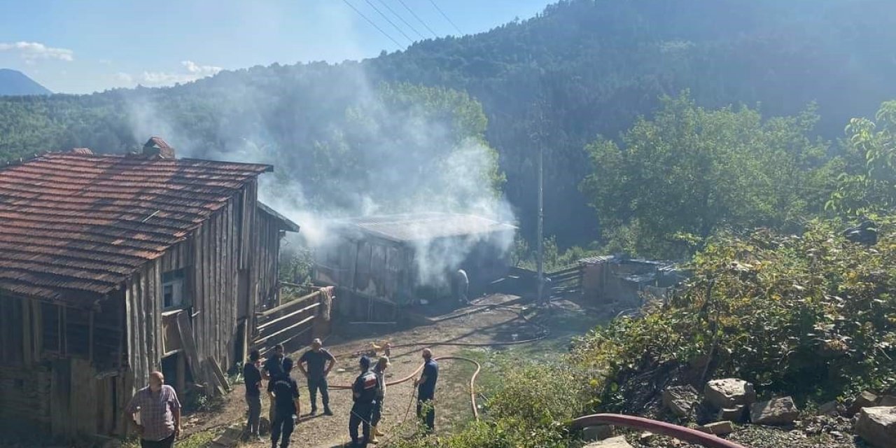 Yangında patlayan tüp parçasının isabet ettiği kadın yaralandı