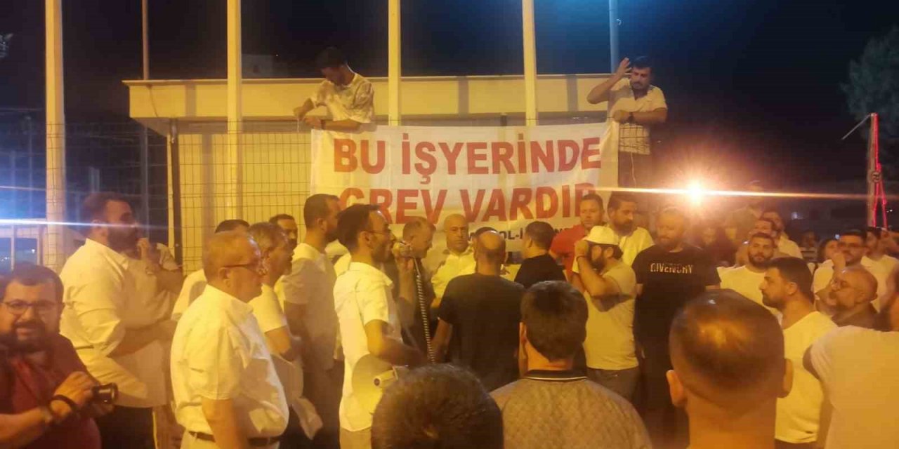 İzmir’de metro ve tramvay çalışanları greve gitti