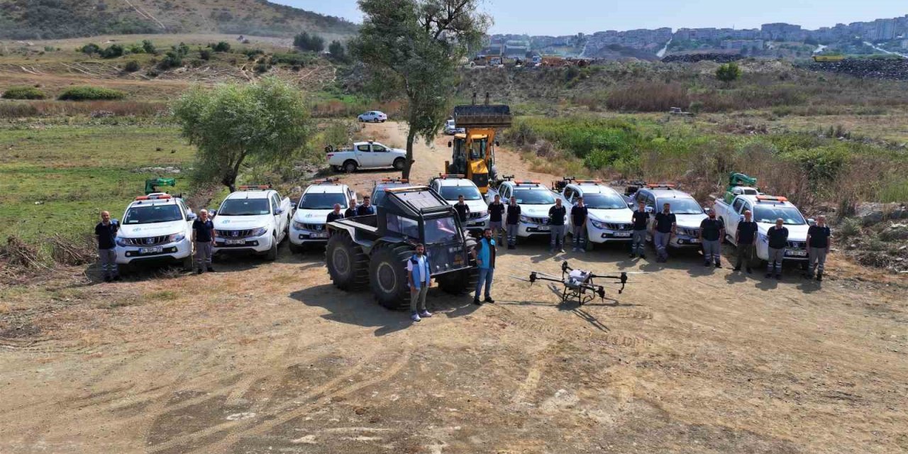 Başakşehir Belediyesi ilçede ilaçlama çalışmalarını sürdürüyor