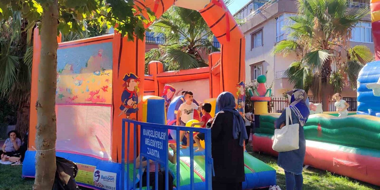 Bahçelievler Belediyesi, 1990’lar 2000’ler festivali düzenledi