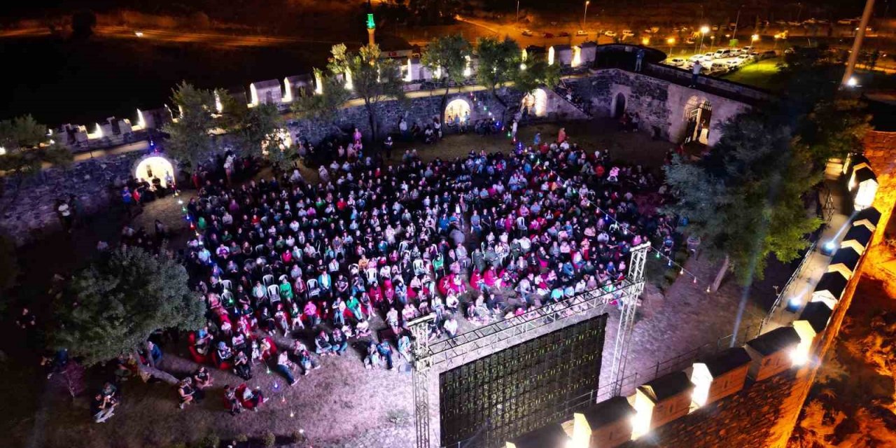Nevşehir’de Açık Hava Sinema günleri devam ediyor
