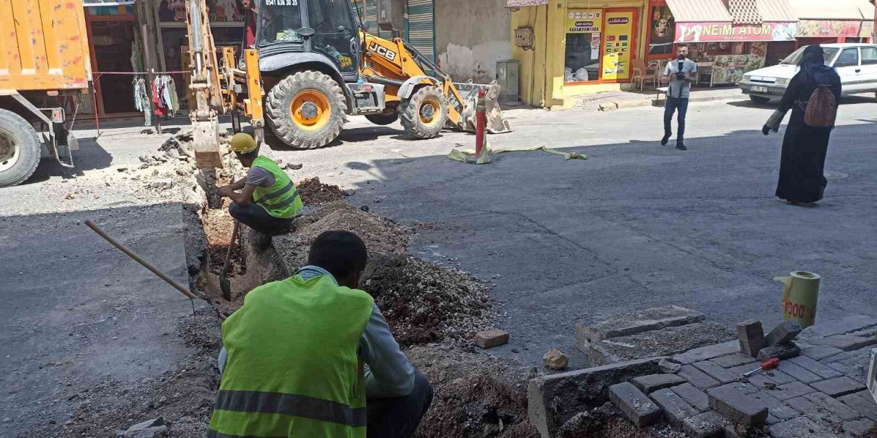 Eyyübiye’de evler doğalgazla tanışıyor