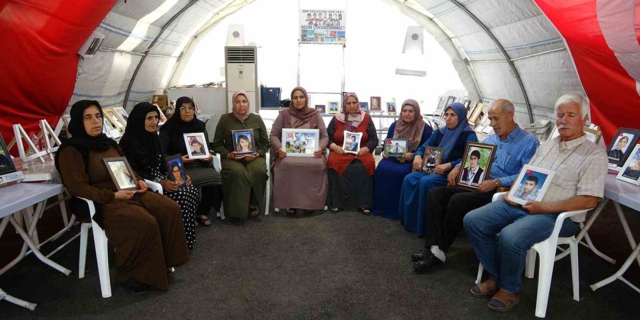 Diyarbakır anneleri çocuklarının yolunu gözlüyor