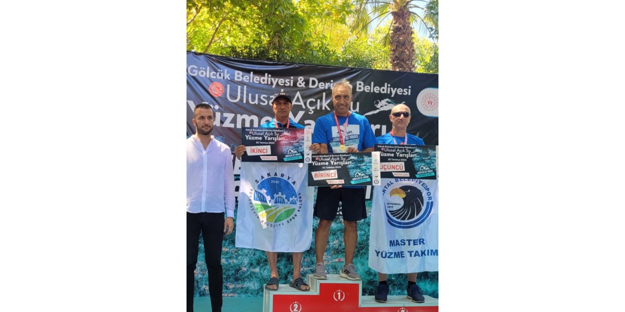 Sakarya Büyükşehirli yüzücü Çalkan’dan Körfez yarışlarında ikincilik