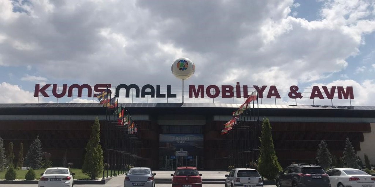 200’ü aşkın mobilya mağazası ve modanın ünlü markaları bir arada