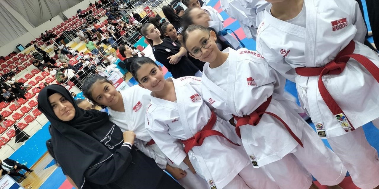 Milli Takım adına yarışan Bilecikli sporculardan büyük başarı