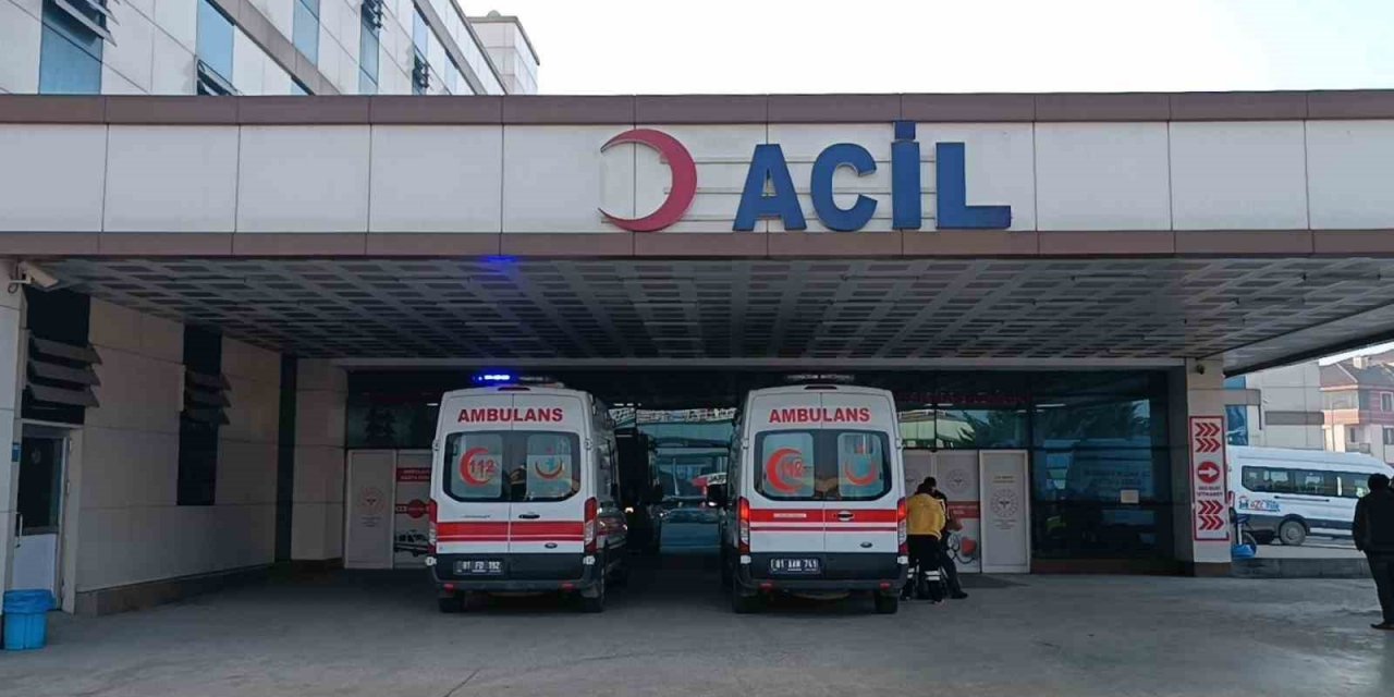 Forklift ile duvar arasında sıkışan işçi ağır yaralandı