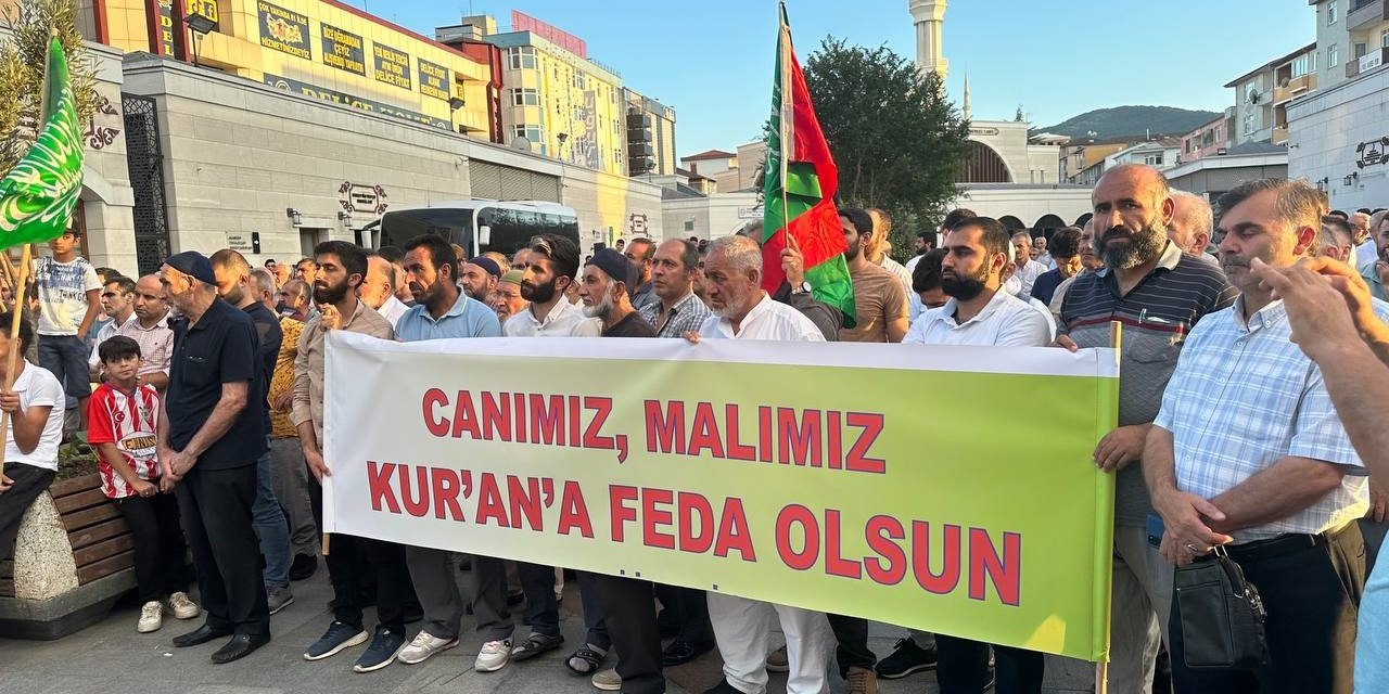 Sultanbeyli’de STK’lardan “Kuran’a saygı” açıklaması