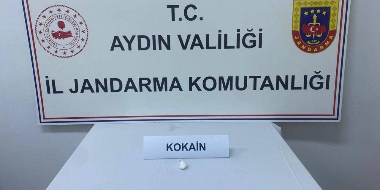 Otobüste seyahat ederken uyuşturucu ile yakalandı