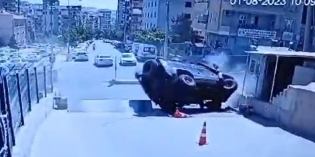 Polisin şehit olduğu kaza güvenlik kamerasında