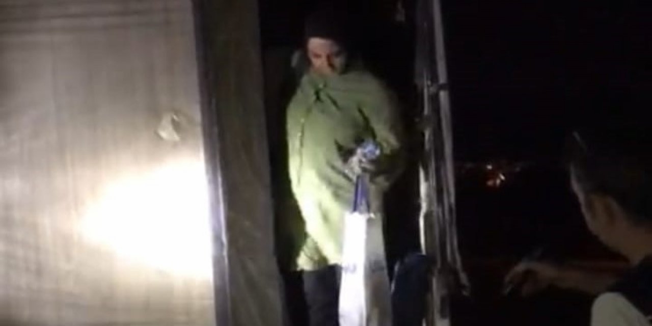 Nakliyeci oyununu polis bozdu, 3 kaçakçı tutuklandı