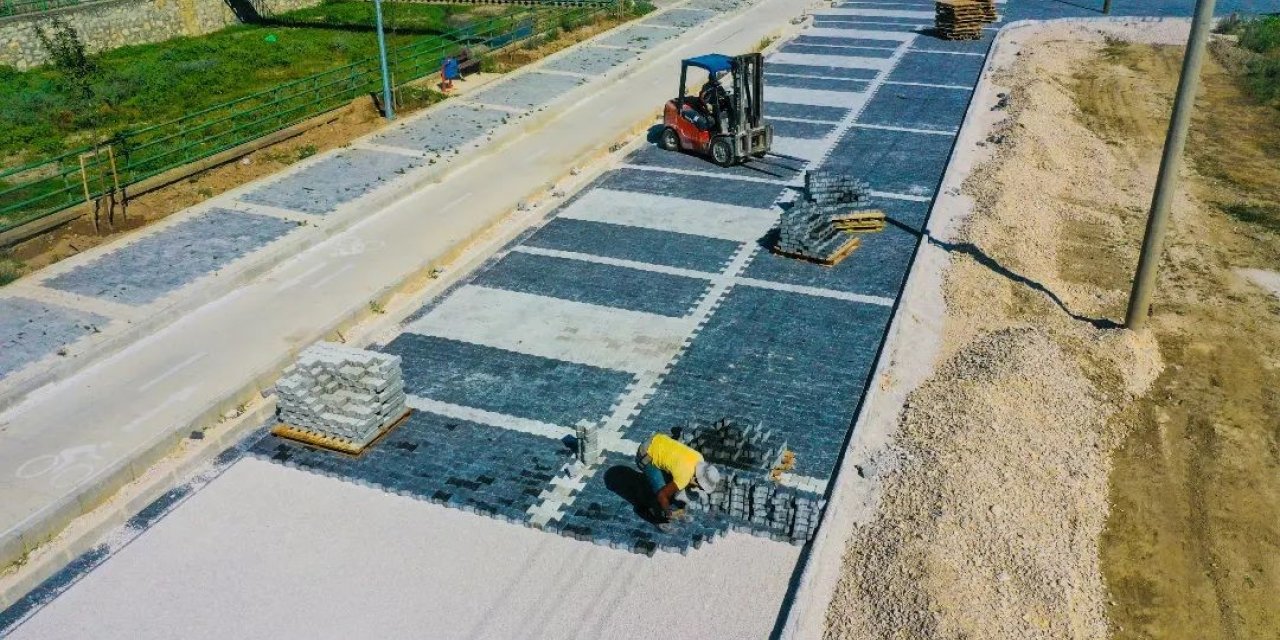 İmbat parkı ve çevresi güzelleşmeye devam ediyor