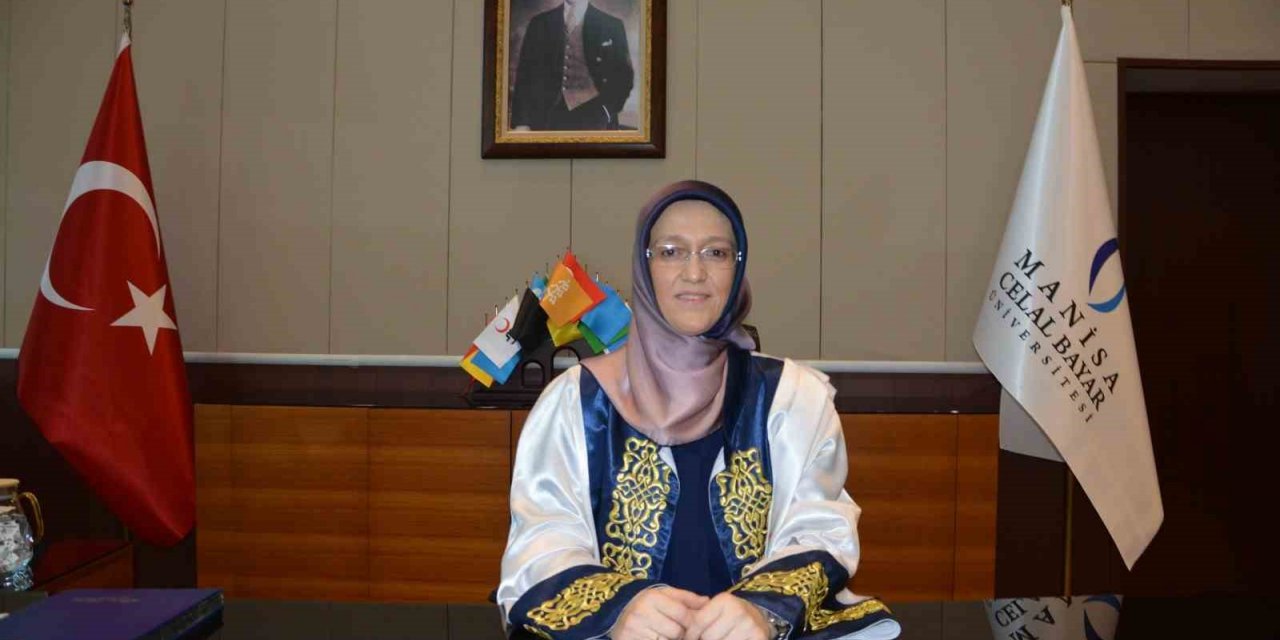 Manisa CBÜ’nün yeni rektörü Prof. Dr. Rana Kibar görevi devraldı