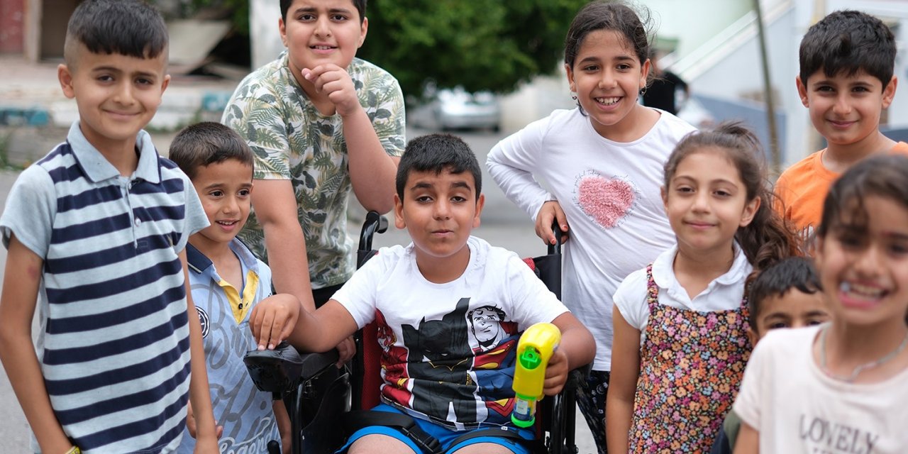 1 Tebessüm 1 Hayat Derneği, Kocaeli’deki ihtiyaç sahiplerini yalnız bırakmadı