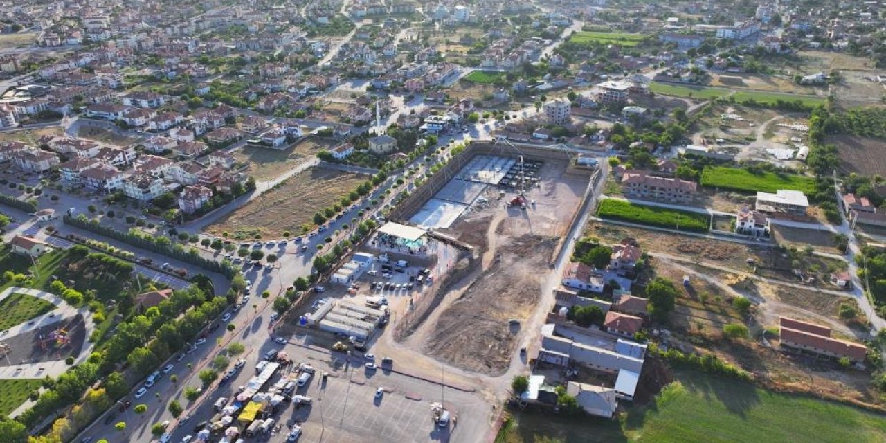 Konya Karatay’a 372 milyon liralık spor yatırımı