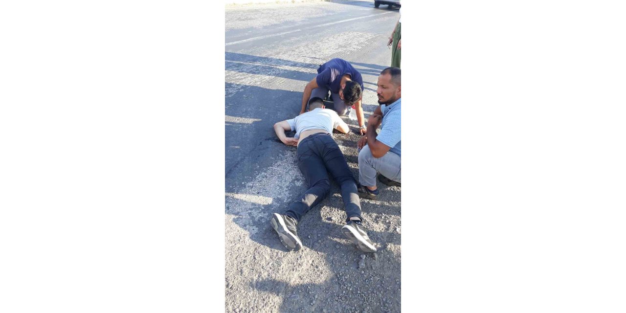 Motosikletten düşen sürücü yaralandı