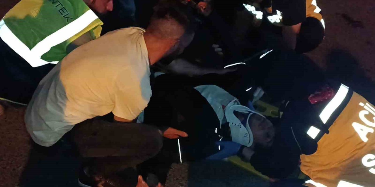 Kaza yapan kardeşinin yanına giderken motosiklet çarptı