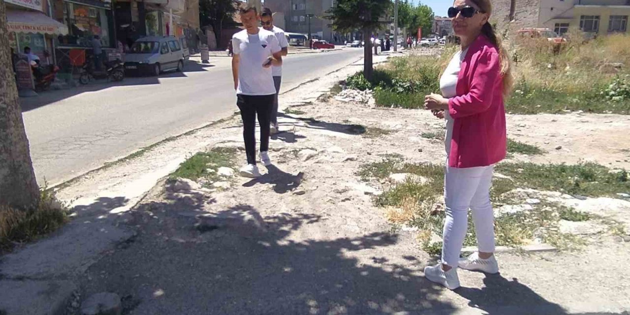 Emek mahallesi sorunlarına çözüm bekliyor