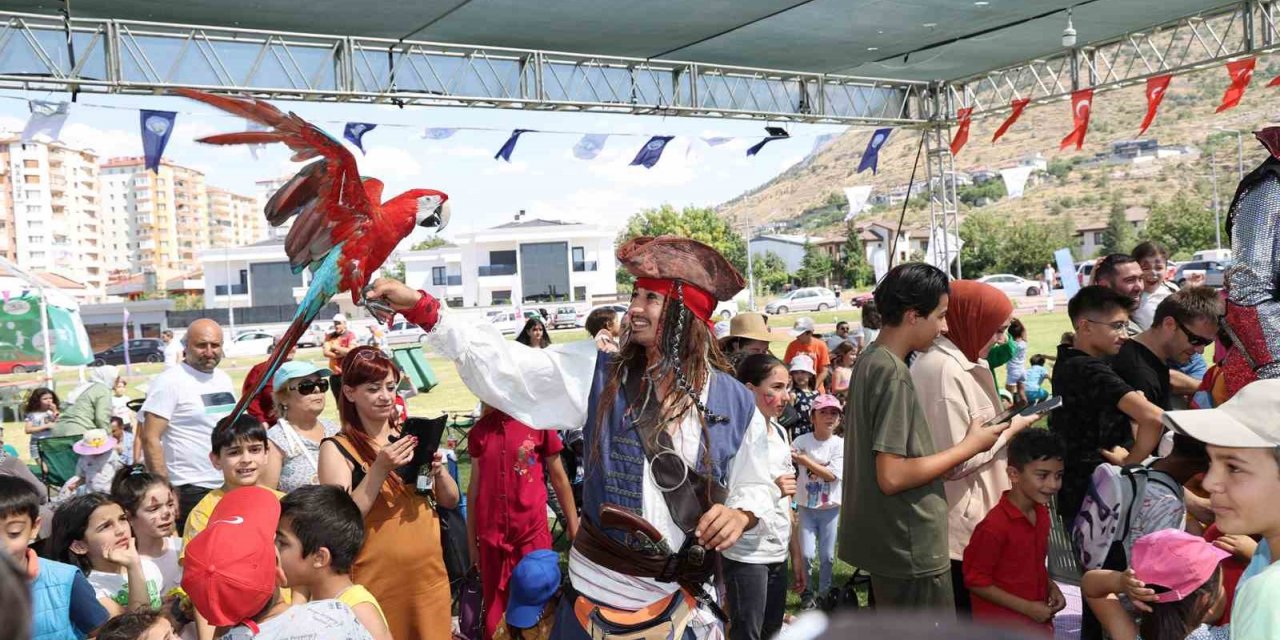 Muhteşem çocuk şenliği