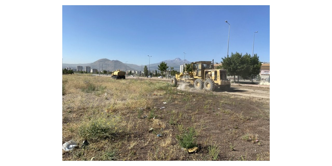 Melikgazi daha temiz bir çevre için boş alanların temizliğini yapıyor