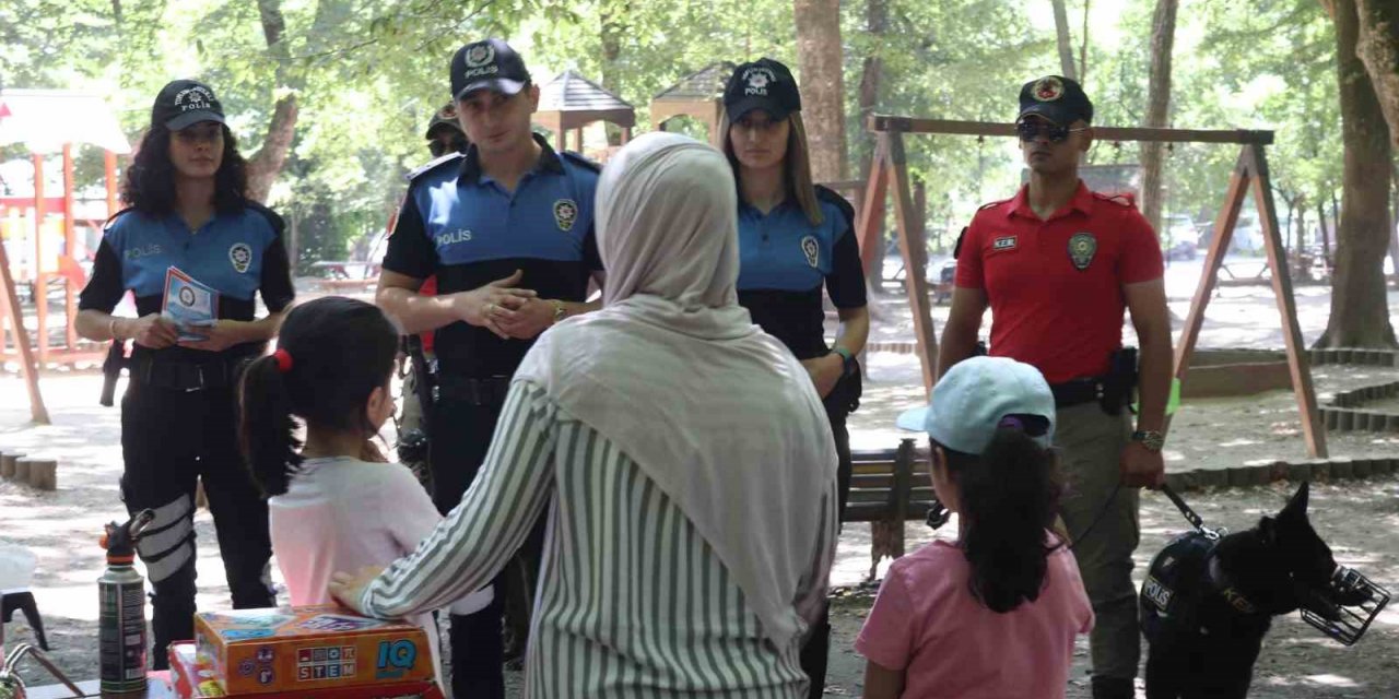 Belgrad Ormanı’nda yangınlara karşı atlı ve köpekli denetim